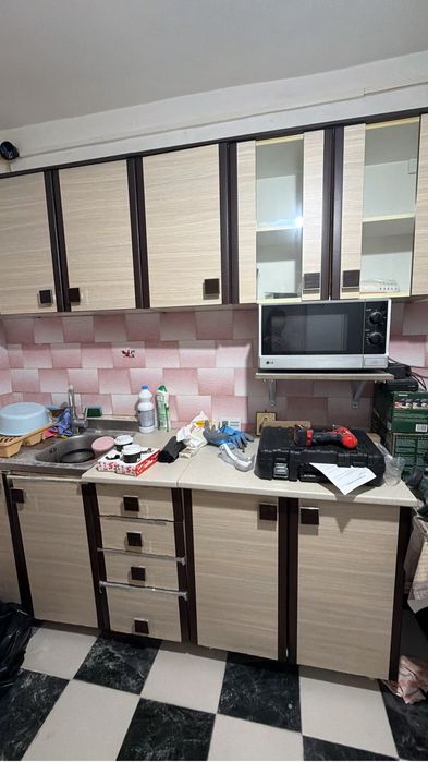 Vand mobila bucatarie Urgent!