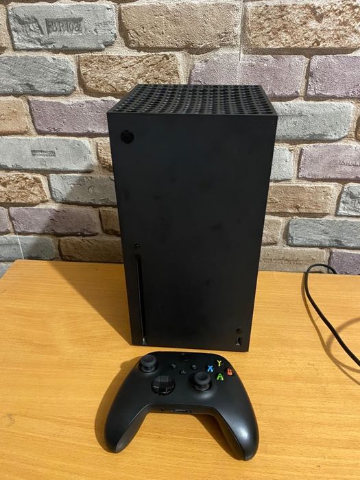 Xbox Series X 1TB черный