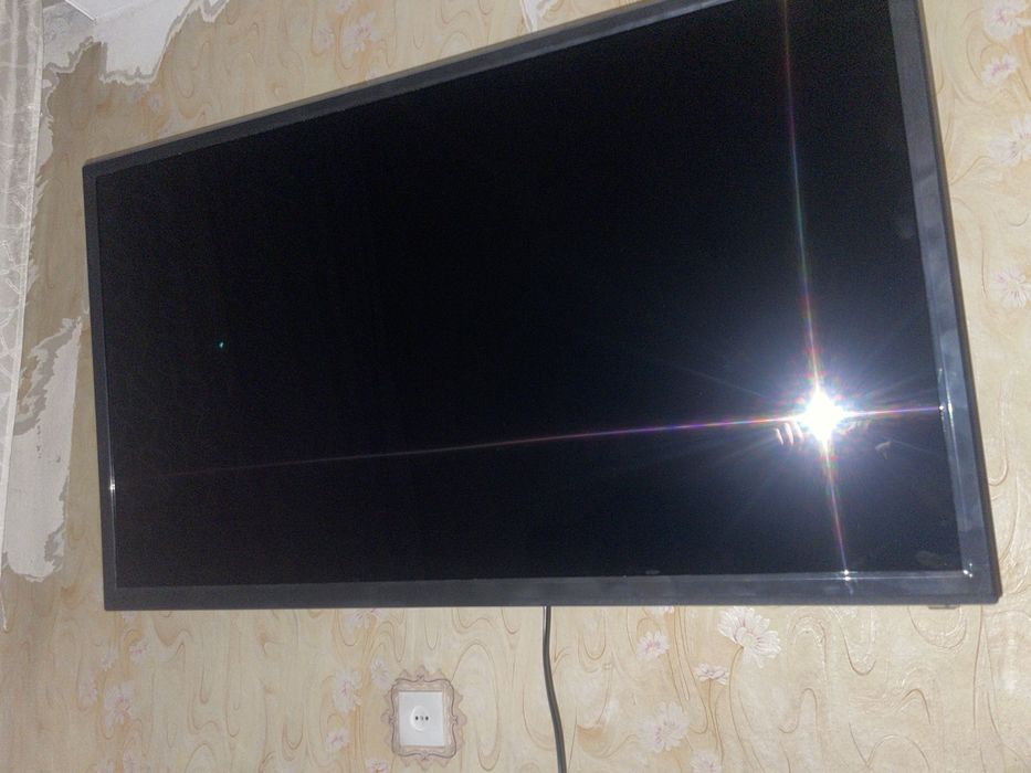 Продам телевизор