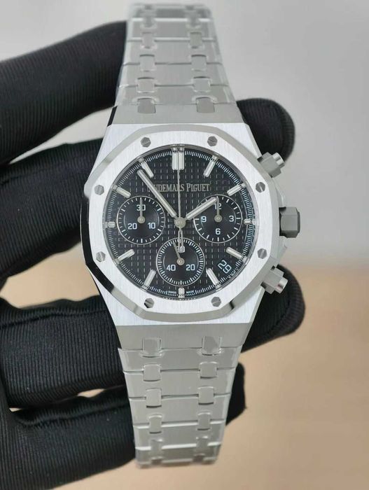 audemars piguet royal oak. blk