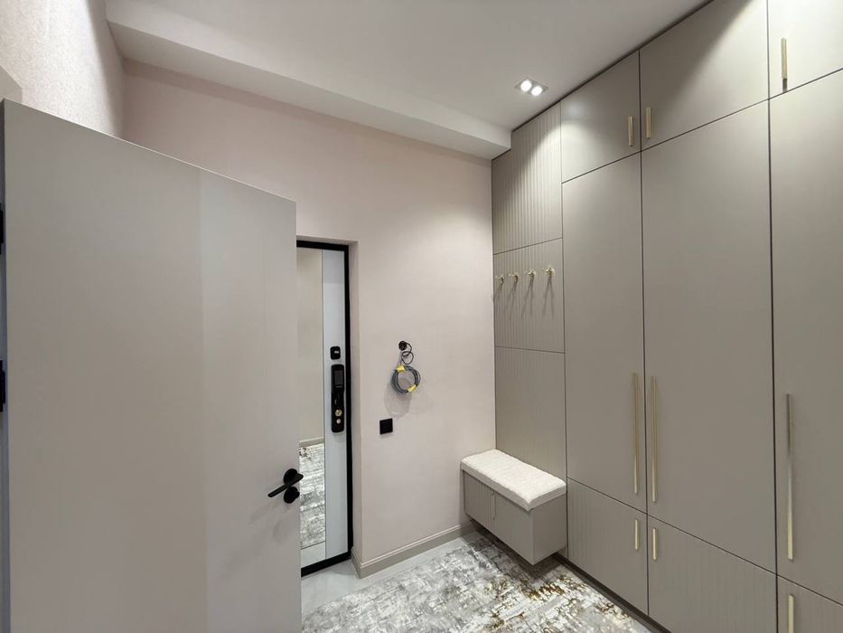 Modera towers sotiladi srochniy