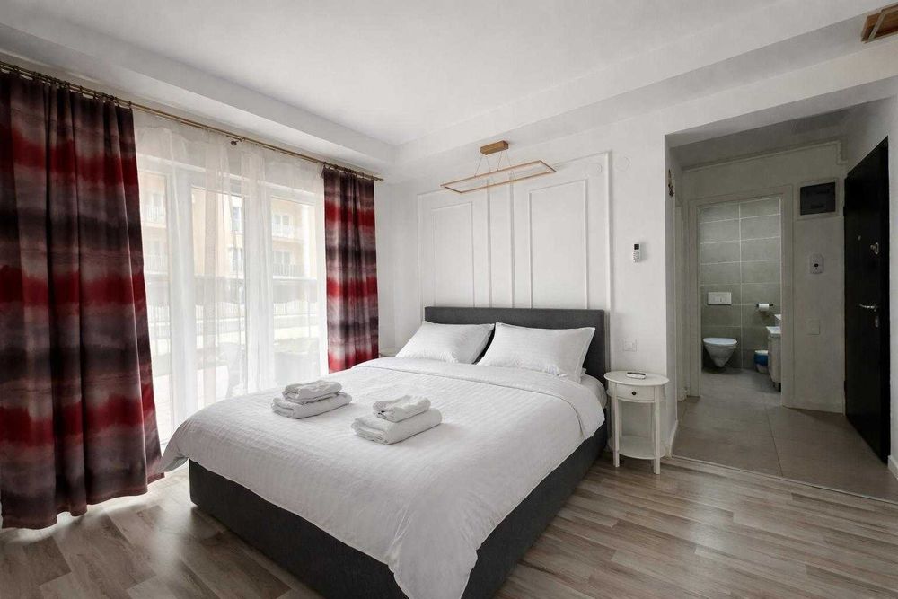 Studio Cosmopolis Regim Hotelier cu gradina