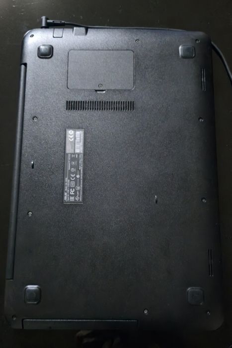 Laptop Asus X555L i7