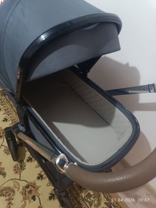 Коляска в идеальном состоянии