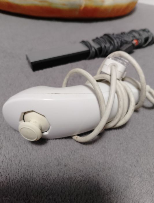 Vând sau schimb Nintendo Wii nou nouț