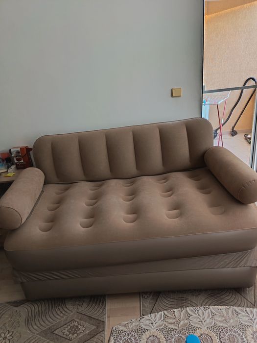 ПРОДАВАМ ДИВАН и лежанка 80€