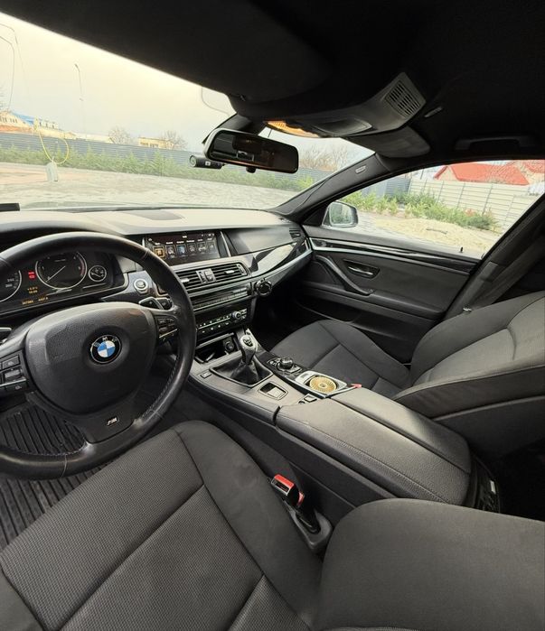 BMW 5 Series 0 — imagine 5