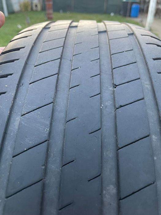 Anvelope vara   Michelin  pe 16 si 17 si roti dacia 1310 pe 13