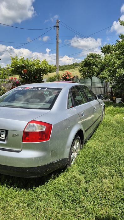 Vand audi a4 b6,NEGOCIABIL!!! Preț in lei