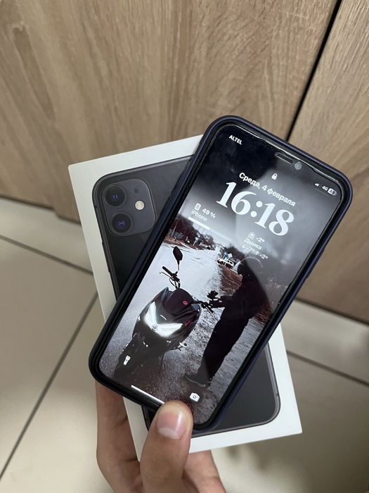Айфон 11 64гб идеал