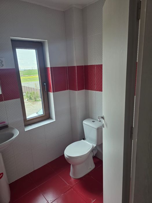 Casa moderna 4 camere, Strejnicu – aproape de Ploiesti, zona linistita