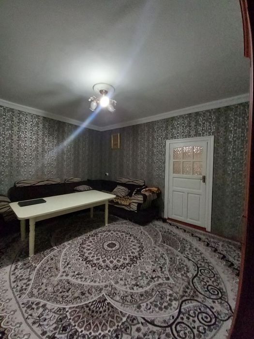 6 хонали уй шароитлари бор