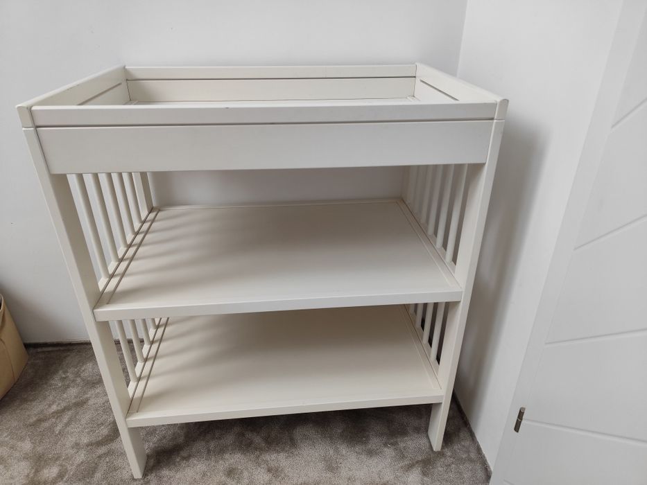 Masa de înfășat Ikea