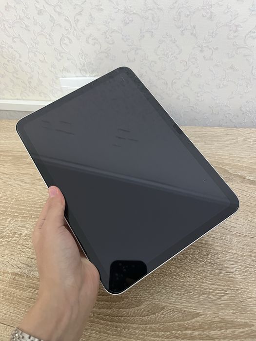 Продам планшет Ipad