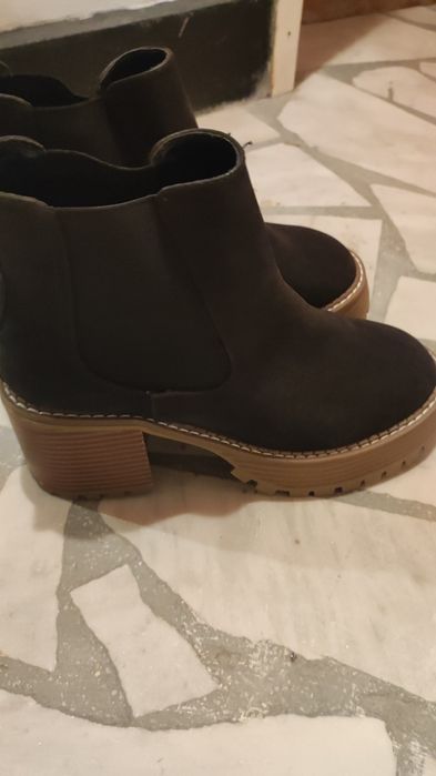 Обувки,боти и ботуши
