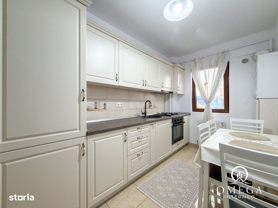 2 camere Decomandat, Bucium Etajul 2