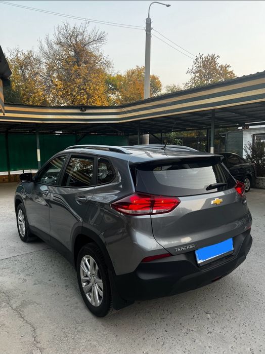 Tracker 2 sotiladi. Трекер 2 продаётся.