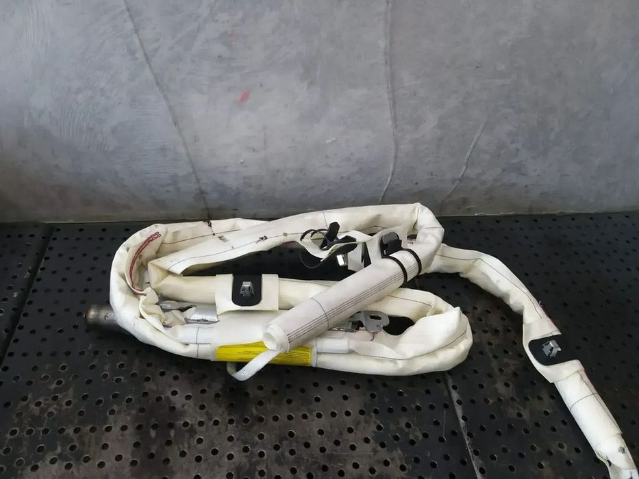 Airbag cortina dreapta skoda superb 2 3t facelift 3t0880742