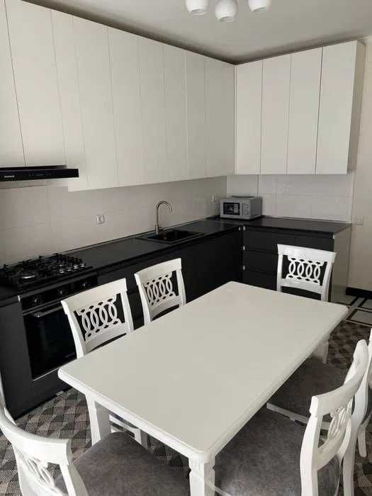 ЖК Green Park 2 комнатная 67м2 ул.Махтумкули Напротив Макро