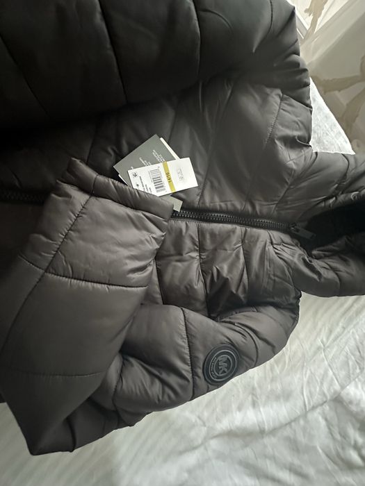 Geaca Michael Kors baieti, noua, cu eticheta, gri, marime 14-16 ani