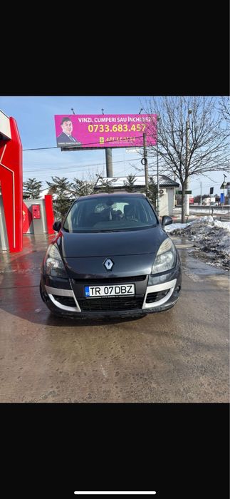 RENAULT Scenic