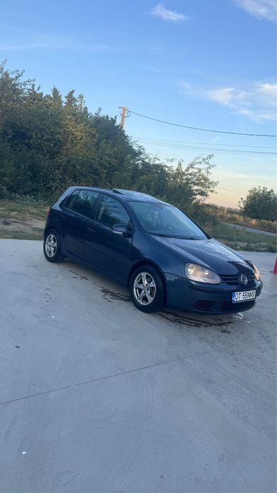 Golf 5 1.6 mpi!!