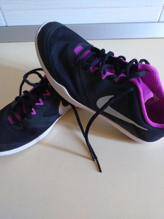 Nike damă mărimea 38
