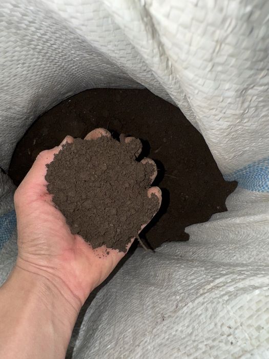 Чернозем в мешках