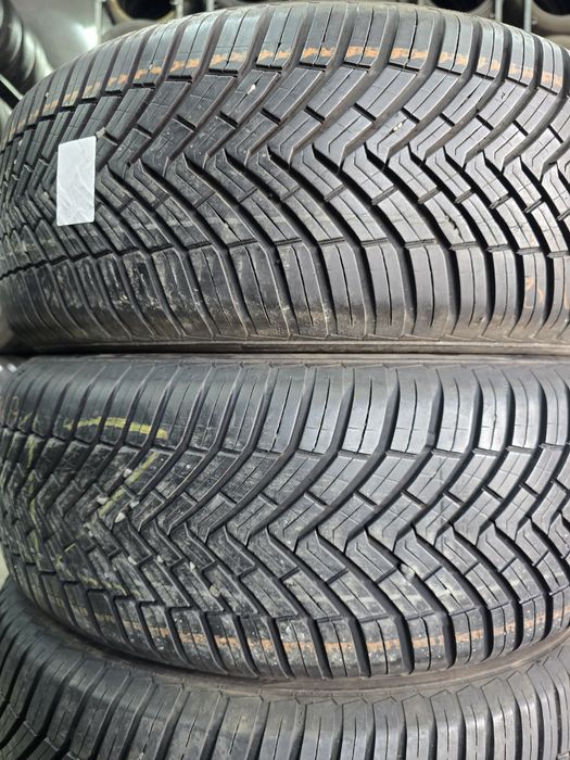 4x 235/55/19 ALLSEASON CONTINENTAL Stare excelentă