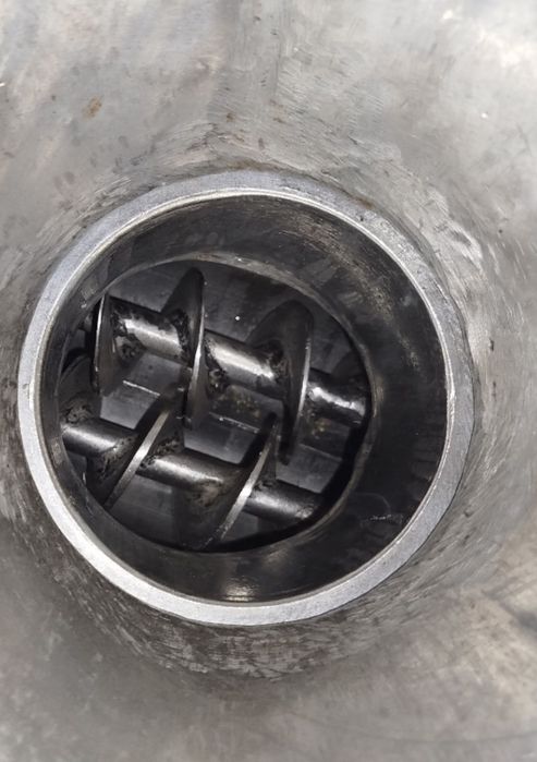 Колбасное оборудование шприц 2х шнековый вакуумный российского произво