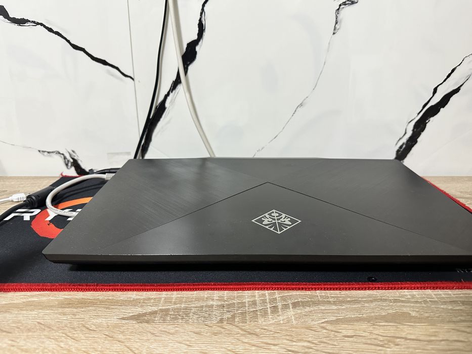 Laptop Gaming OMEN i7-10750h / RTX 2060 /  16gb ram
