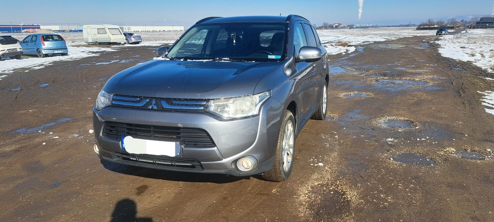 Mitsubishi outlander