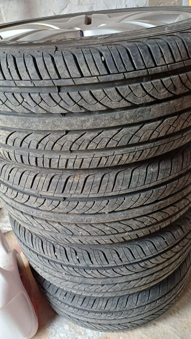 Продаётся шина с титан дисками