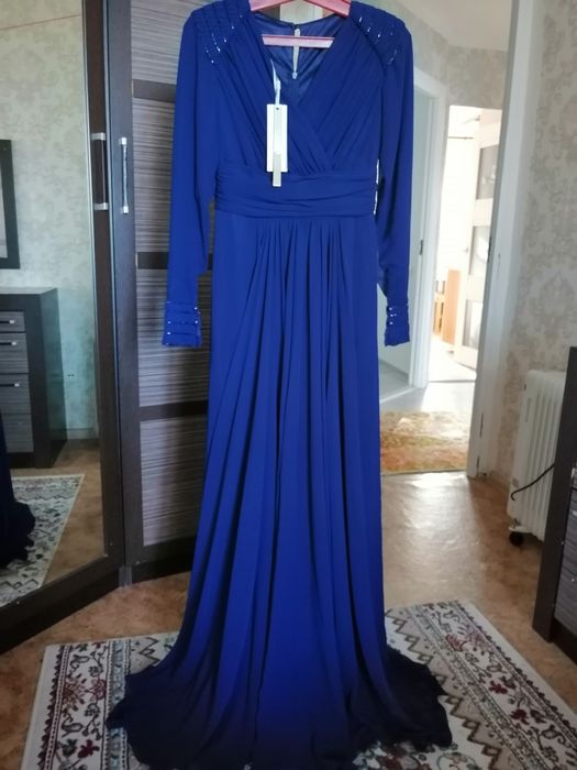 Женское длинное платье в пол