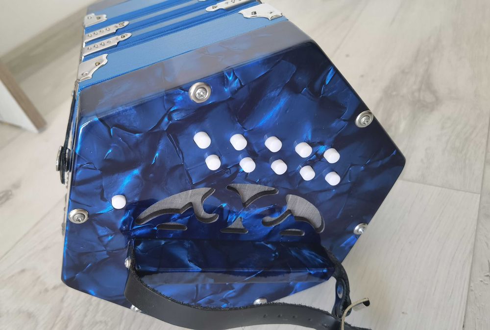 Детски играчки, концертина