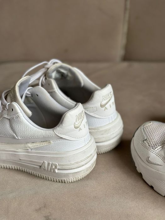 Nike кроссовки Оригинал