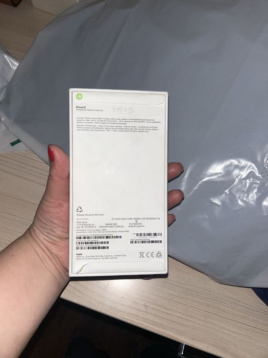 Айфон 15 , 128 гб