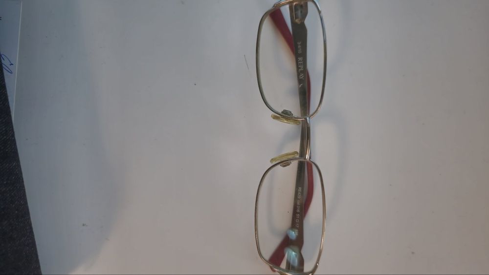 Продавам Диоптрични очила-REPLAY.