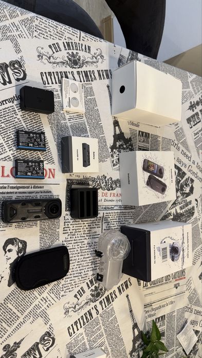 Продавам Insta360 x4