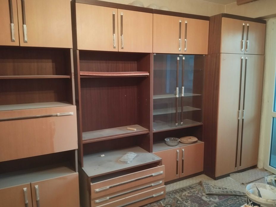 Холна секция четири части