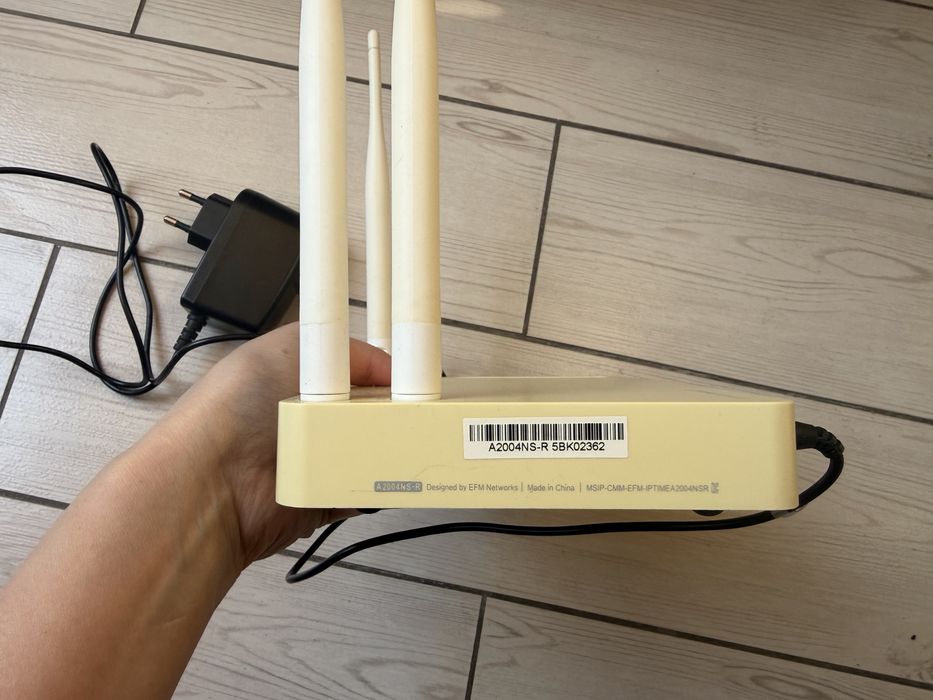 Wifi роутеры ipTIME Korea AX2004BCM и A2004NS-R