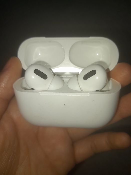 Наушники айрподс
