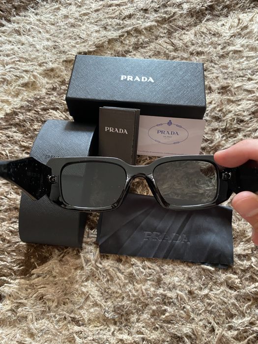 Ochelari de soare Prada