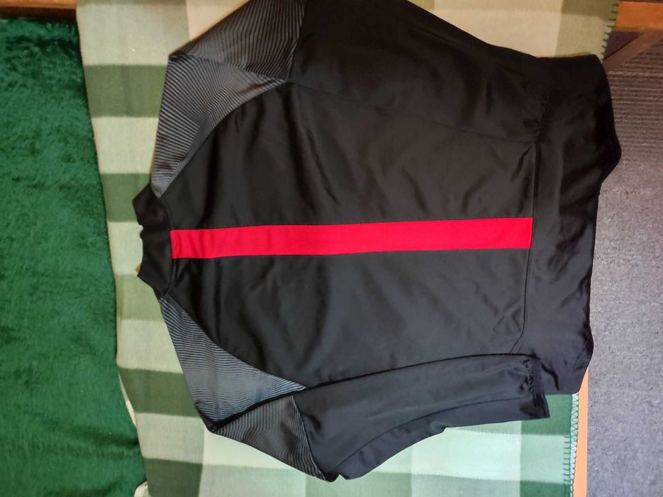 Горнище от анцунг на Милан размер М