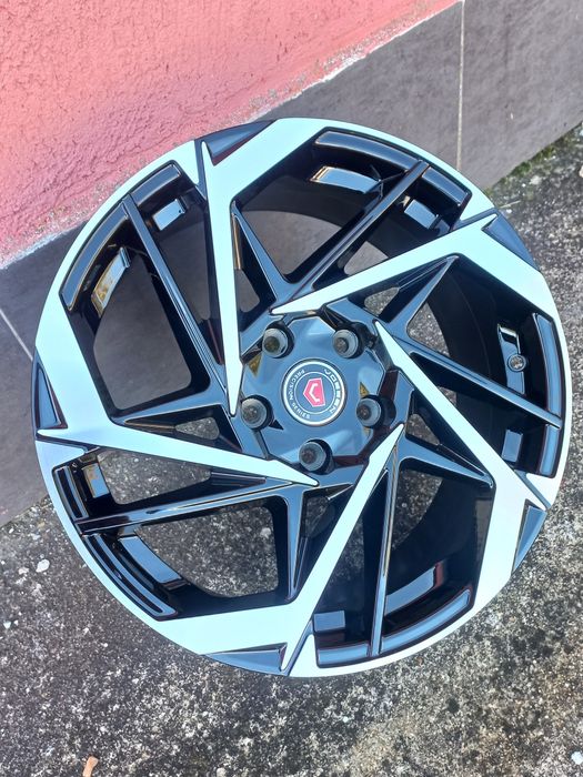 17"5×114.3 Hyundai Kia Mitsubushi Toyota Mazda Lexus Dacia Renault 7ж et35 Чисто Нови