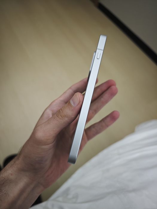 OnePlus 13T 8/256 как новый