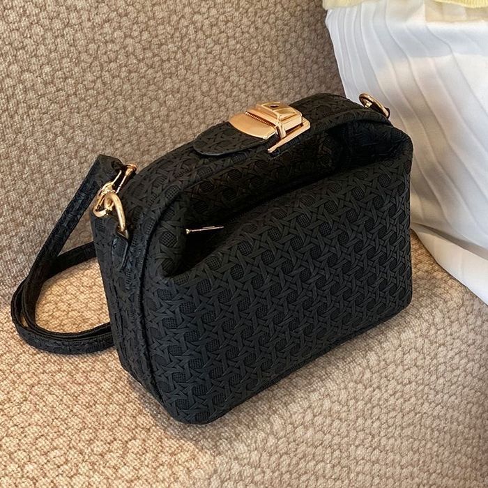 Lux качествадағы сөмкелер