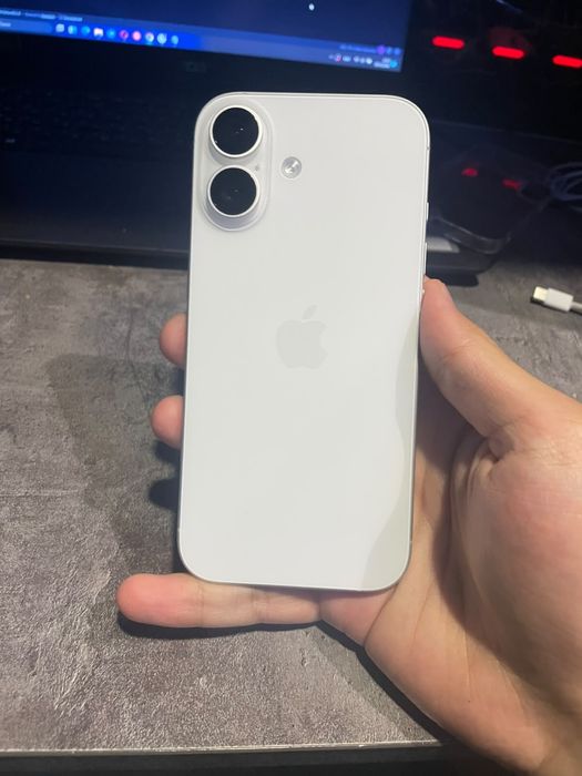 Iphone 17 256 GB White