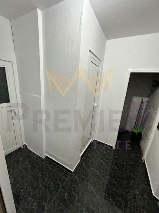 Дава се под наем Едностаен апартамент в Варна, Владислав Варненчик - 45 кв.м за 250 € - Снимка #2