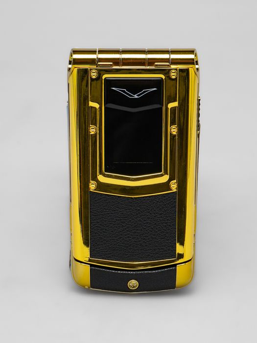 Vertu v77 ayxta